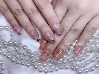 ネイル She   Nail所属・ISA_ BELLAのネイルデザイン