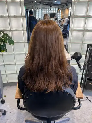 セミロング 大橋 美咲のヘアスタイル