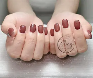 ショート Bling Salonのネイルデザイン