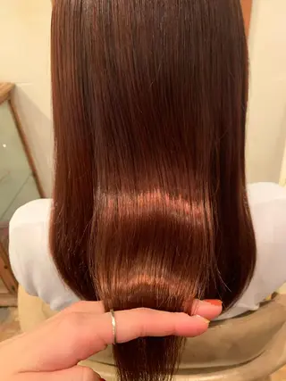 ロング カラー A10+α所属・加茂 しのぶのヘアスタイル