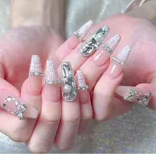 ネイル Tini ANA.CHUOのネイルデザイン