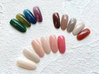 ネイル ネイルサロン　クチュリエールGINZA所属・田中 ゆりのネイルデザイン