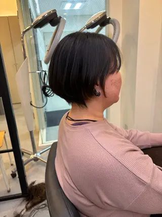 ショート 勝海 絢音のヘアスタイル