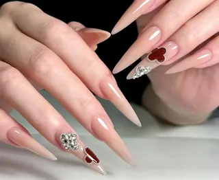 ネイル エ リのネイルデザイン