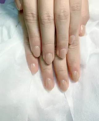 ネイル pink ladyサロン所属・べ にのネイルデザイン