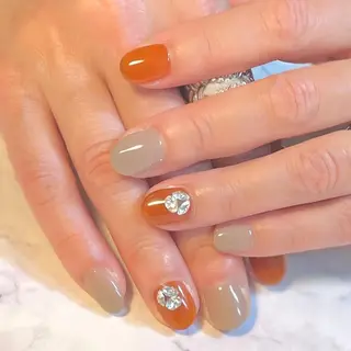 ネイル KOMINE TOMOKOのネイルデザイン