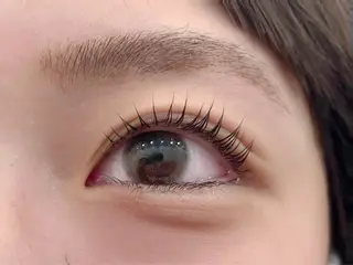 マツエク・マツパ Tink横須賀中央店Eyelash&nail所属・井出 萌美のマツエク・マツパデザイン