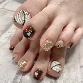 ネイル 💅ネイルハウス🏡 🎀TOMO🎀のネイルデザイン