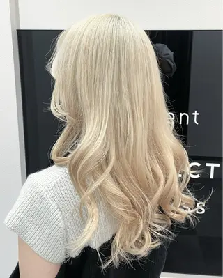 ロング カラー 韓国レイヤー➰北田 陸斗➰コテ巻きパーマのヘアスタイル