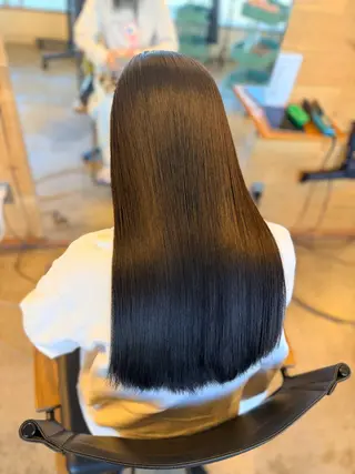 ロング コンパス所属・🏆美髪矯正/ハイト ーン🪽erinaのヘアスタイル