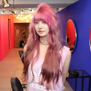 ロング SHIN レイヤー‪‪カットのヘアスタイル