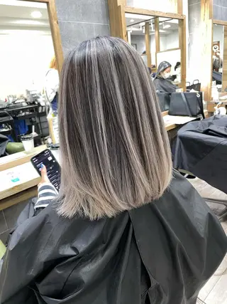 ミディアム gisele所属・小山 一之のヘアスタイル