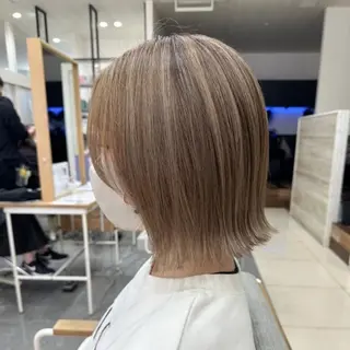 ミディアム カラー ヘアケアサロン MAIN[メイン]のヘアスタイル