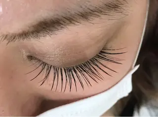 マツエク・マツパ EARTH 天満橋店のマツエク・マツパデザイン