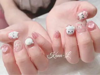 ネイル 芦辺 香奈のネイルデザイン