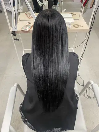 ロング カラー qulim所属・前橋 姫奈のヘアスタイル