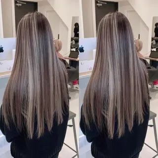 ロング カラー オフホワイトアンドなんば所属・福西 洋斗のヘアスタイル