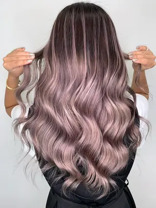 カラー LINOET NAGOYA所属・中川 来紀のヘアスタイル