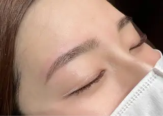 アイブロウ B's緑店 eyelist川上のマツエク・マツパデザイン