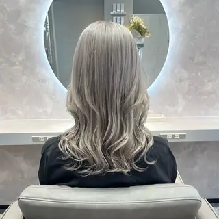 セミロング カラー 奥山義進/ハイトーン /バレイヤージュのヘアスタイル