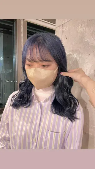 セミロング カラー パーマ ヘアアレンジ メンズ キッズ ネイル マツエク・マツパ アイブロウ 透明感カラー・レイヤ ー🎀amika🎀のヘアスタイル