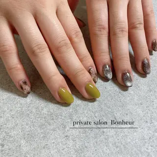 ネイル BONHEUR Annaのネイルデザイン