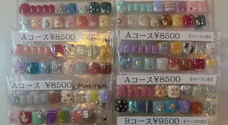 ネイル 西山 優美のネイルデザイン