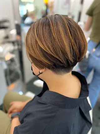 ショート ✨艶髪✨ 竹澤佳臣のヘアスタイル