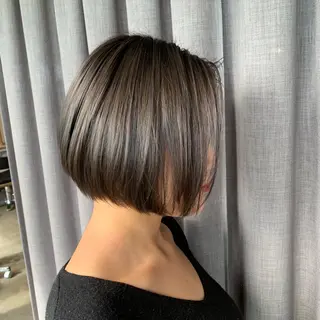 ショート カラー 🌈ディレクター🌈 徳松優希のヘアスタイル