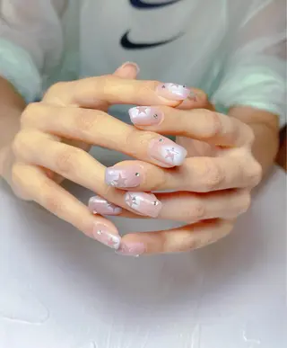 ミディアム めぐみのネイルサロン 惠のネイルデザイン