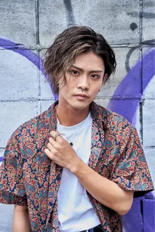 カラー パーマ メンズ パーマ支持率No.1 ❤️‍🔥安成弾のヘアスタイル