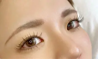 マツエク・マツパ Praise所属・Praise まりこのマツエク・マツパデザイン