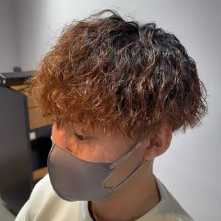 パーマ メンズ GISELA サリナのヘアスタイル