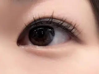 マツエク・マツパ 岡田詩織 MODE Ks松原店のヘアスタイル