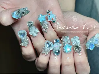 ネイル E.N🦋 長さ出し/持ち込みのネイルデザイン