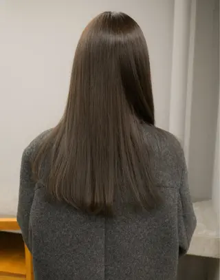 ロング カラー 日南乃/柔らか ブラウンカラーのヘアスタイル