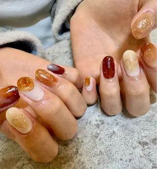 ネイル nailist kanae🦖のネイルデザイン