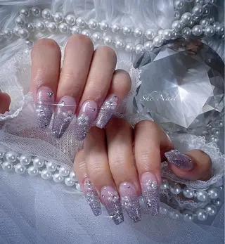ネイル She   Nail所属・ISA_ BELLAのネイルデザイン