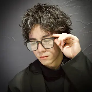 ショート メンズ スパイキーショート 心斎橋【戸兵吏駒】のヘアスタイル