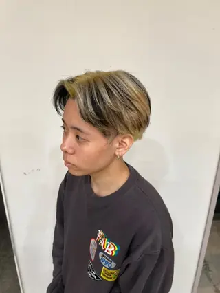 ショート カラー 海琉/ハイトーン/ 透明感カラー💛のヘアスタイル