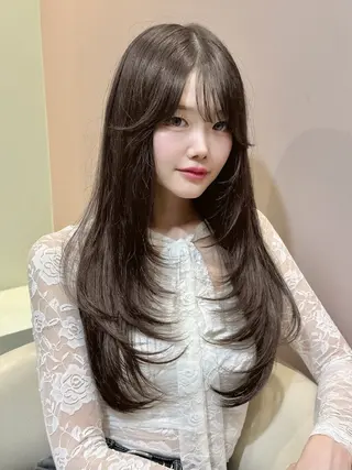 ロング カラー ヘアアレンジ 美髪矯正🫧/ 吉田こうすけのヘアスタイル