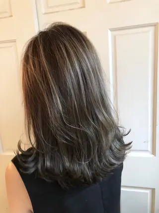 ミディアム カラー 【代表】高山 一真のヘアスタイル