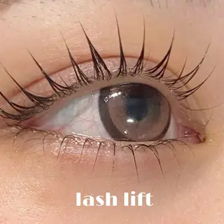 マツエク・マツパ eyelashsalon Lys所属・アイラッシュサロン Lys加古川店のマツエク・マツパデザイン