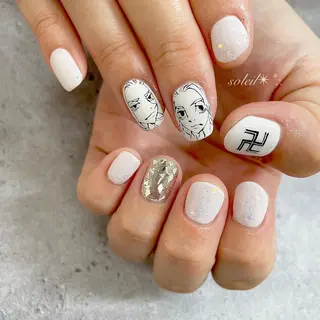 ネイル 粟津 美紀のネイルデザイン