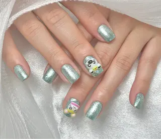 ネイル 夏 目のネイルデザイン