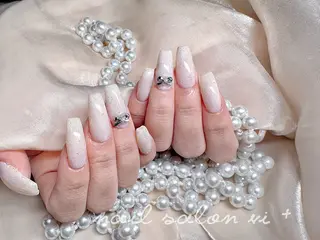 ネイル ✨Nailsalon Vi+✨のネイルデザイン