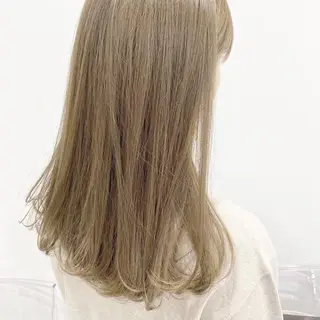 セミロング カラー 透明感カラー🤍 Kaitoのヘアスタイル