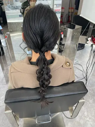 ロング ヘアアレンジ 口コミ高評価✨ 安達ももかのマツエク・マツパデザイン