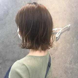 ミディアム 所渉/韓国レイヤー /ウルフカットのヘアスタイル