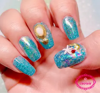 ネイル CROWN プライベートサロンのネイルデザイン